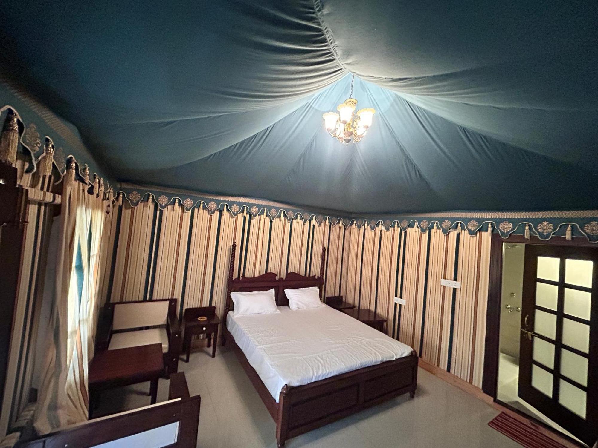 Royal Rajasthan Resort Sikar Exterior foto