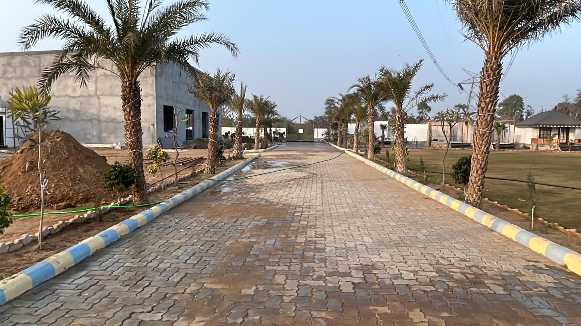 Royal Rajasthan Resort Sikar Exterior foto