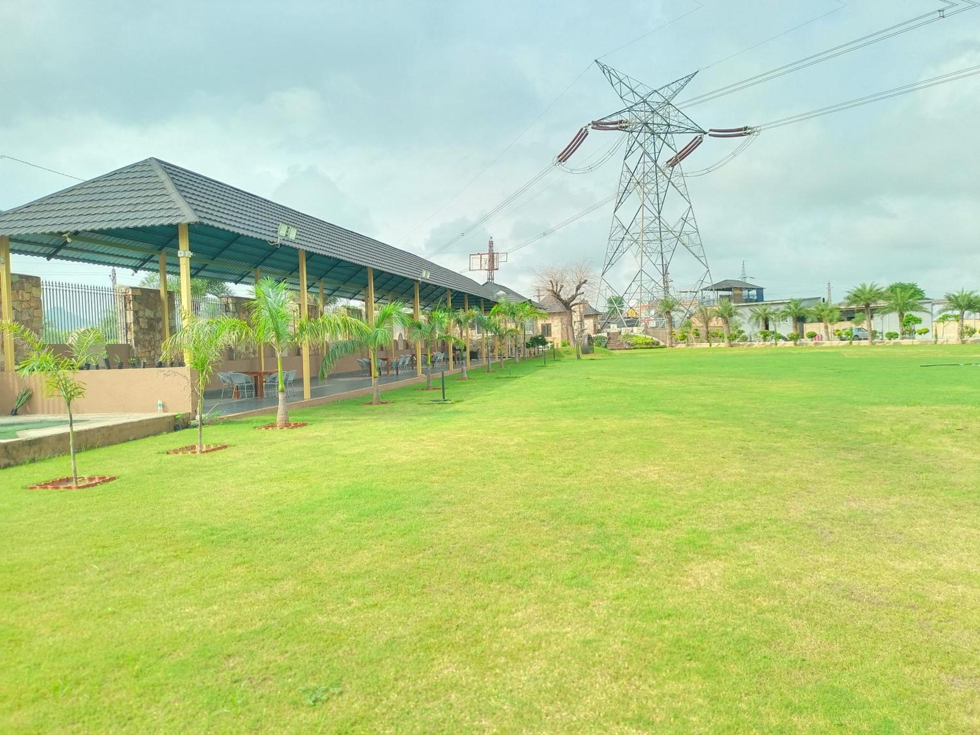 Royal Rajasthan Resort Sikar Exterior foto